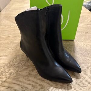 Sam Edelman Usha Black Leather Bootie Heel Size 8.5